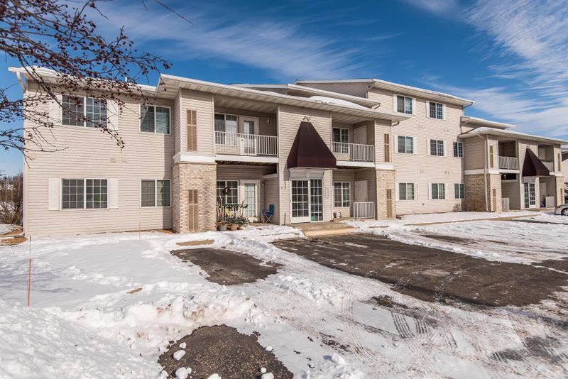 2096 11th Ave SE #D, Rochester, MN 55904