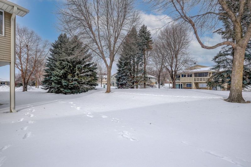 13757 85th Pl N, Maple Grove, MN 55369