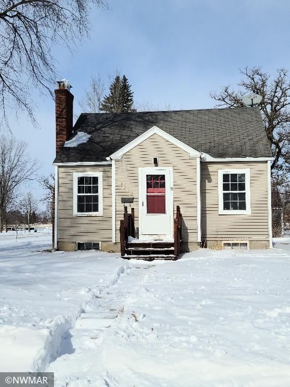 1003 Taft St E, Thief River Falls, MN 56701