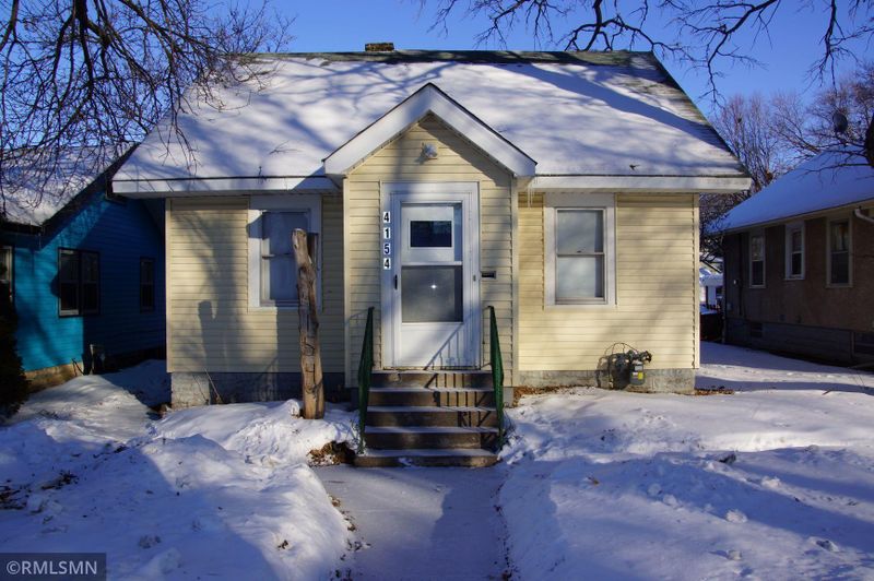 4154 Russell Ave N, Minneapolis, MN 55412