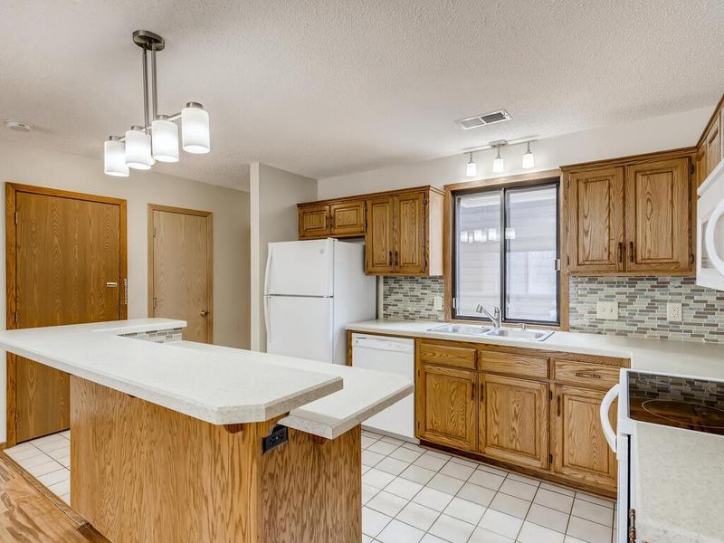 103E South Dr, Circle Pines, MN 55014