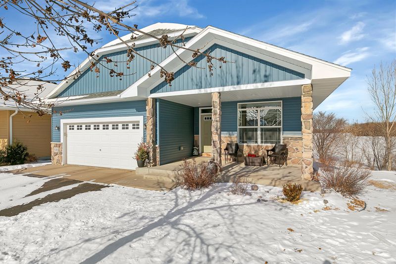 5353 Sand Bunker St, Saint Cloud, MN 56304