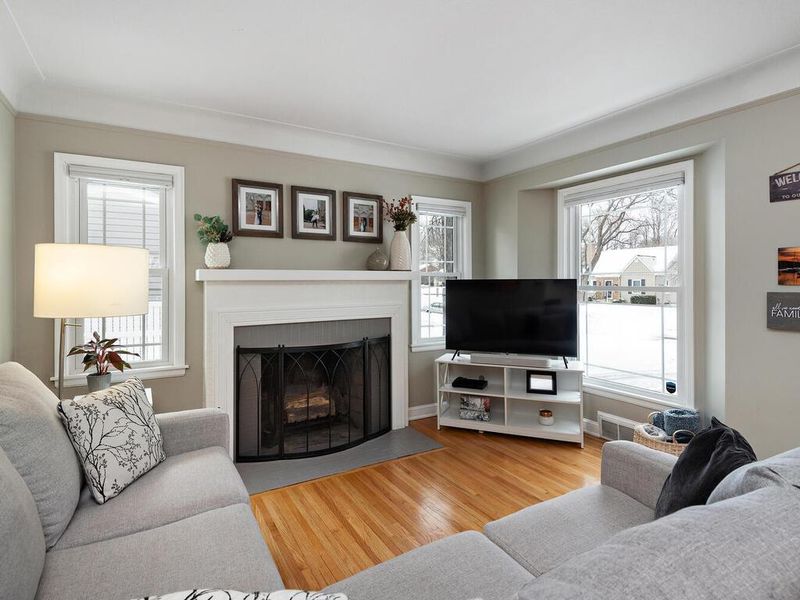 3929 Xenwood Ave S, Saint Louis Park, MN 55416
