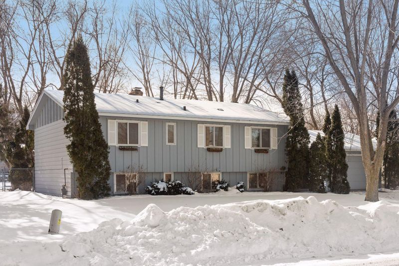 1734 Sartell Ave, Eagan, MN 55122