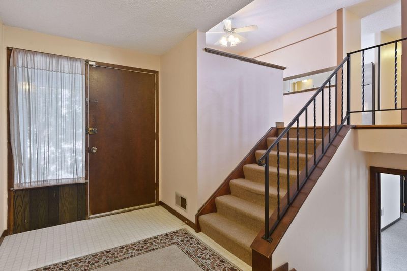 1734 Sartell Ave, Eagan, MN 55122