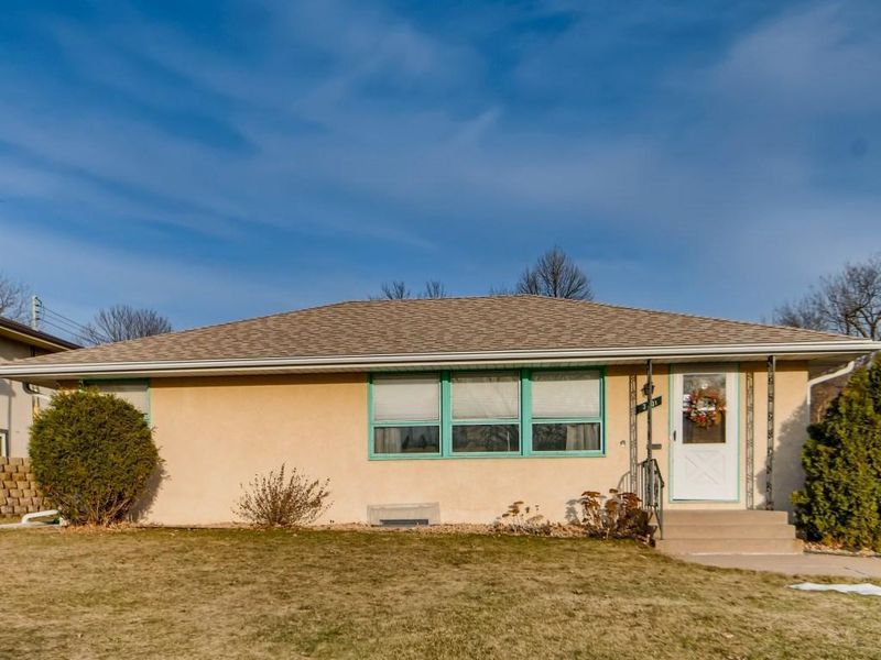 3801 Lincoln St NE, Columbia Heights, MN 55421