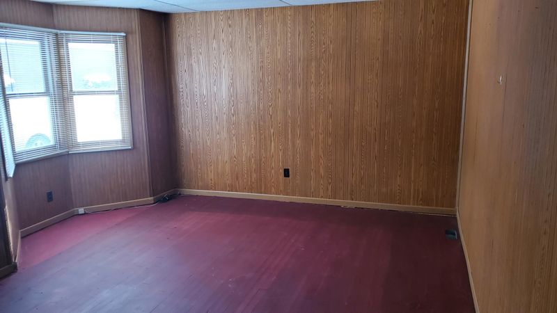75 S Grant St, Glidden, WI 54527