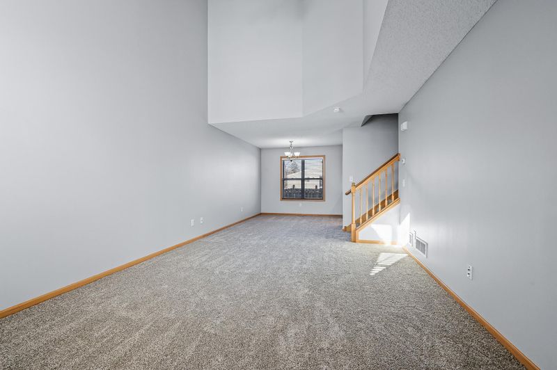 2537 11th Ave, Anoka, MN 55303