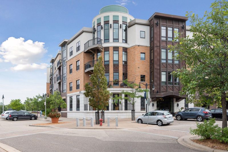 3707 Grand Way #111, Saint Louis Park, MN 55416