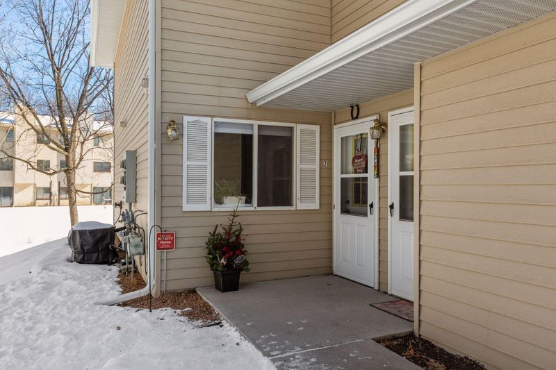 124 Ruth St N #2, Saint Paul, MN 55119