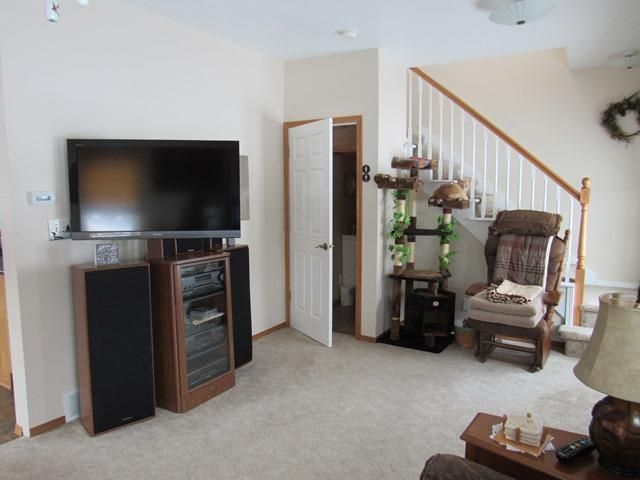 703 N Ireland Ave, Fulda, MN 56131