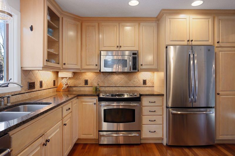 11815 65th Ave N, Maple Grove, MN 55369
