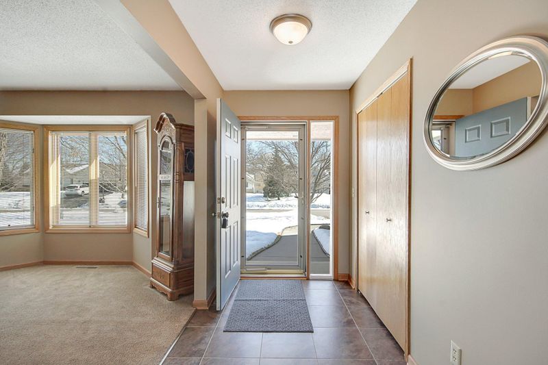 5224 91st Crescent N, Brooklyn Park, MN 55443