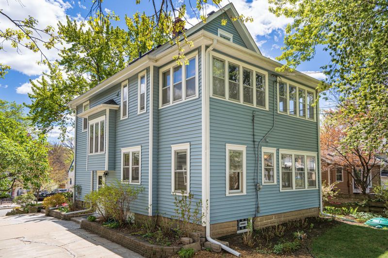 4004 Sunnyside Rd, Edina, MN 55424