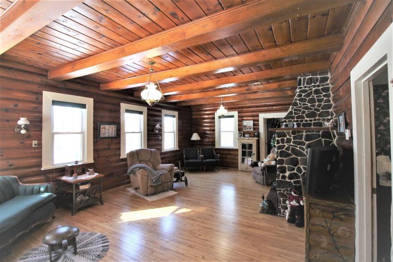 735 25 1/2, Cumberland, WI 54829