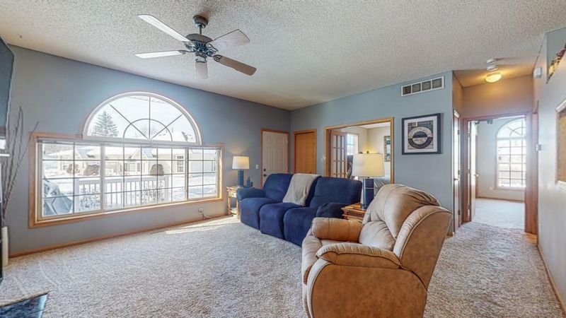 1973 Topaz Pointe Ln SW, Rochester, MN 55902