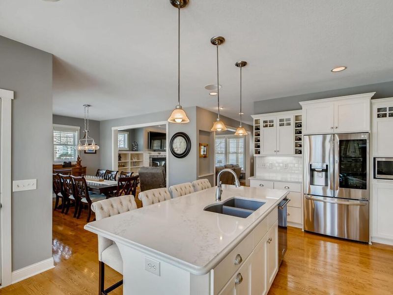 6799 Lilac Green, Albertville, MN 55301