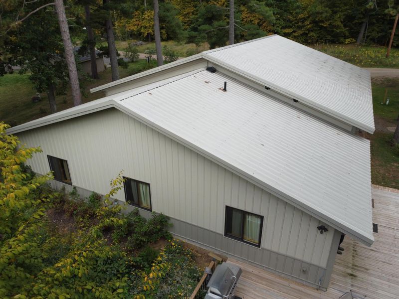 19327 Grave Lake Rd, Brainerd, MN 56401