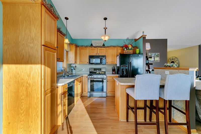 420 Victory Ave, Sartell, MN 56377