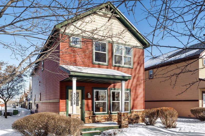 3008 Cottage Ln N, Maplewood, MN 55109