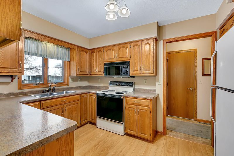 504 15th St N, Sauk Rapids, MN 56379