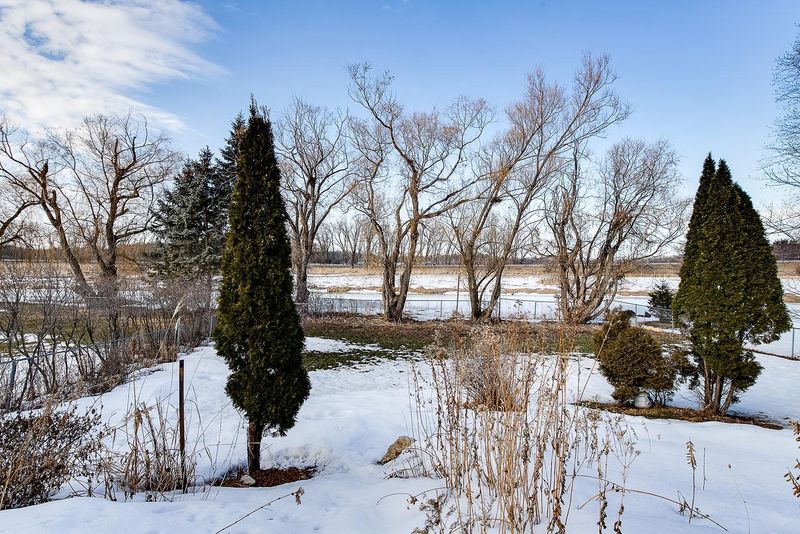 525 8th Ave NW, Forest Lake, MN 55025
