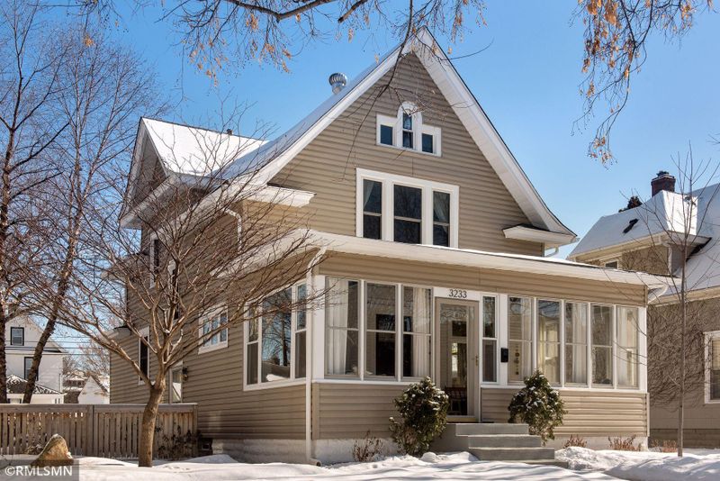 3233 Aldrich Ave S, Minneapolis, MN 55408