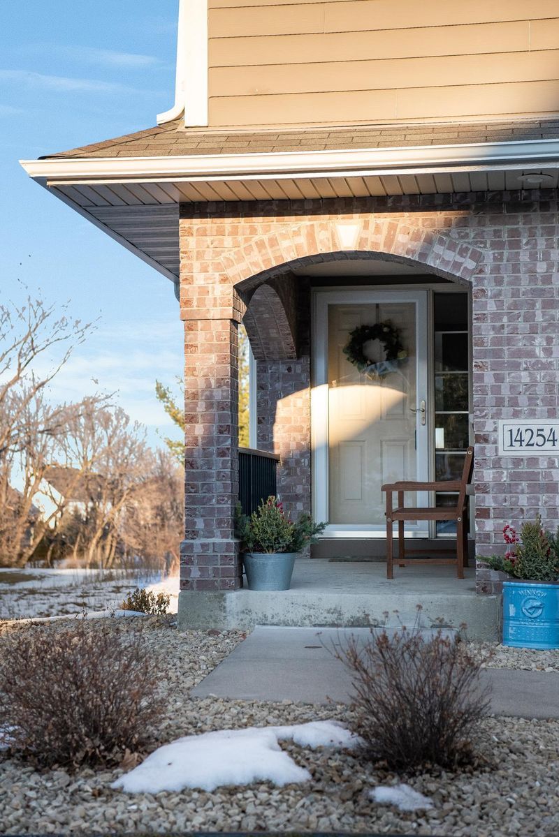 14254 Wilds Dr NW, Prior Lake, MN 55372
