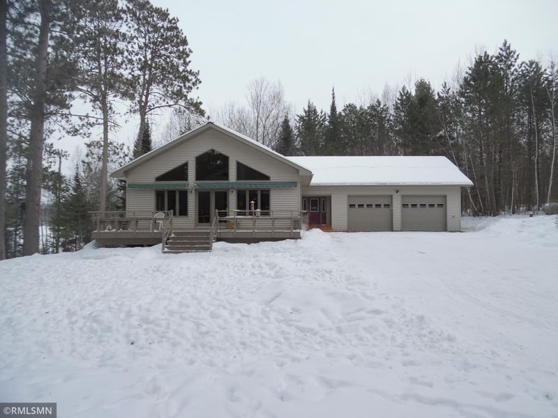 22666 S Crooked Lake Rd, Bovey, MN 55709