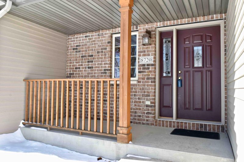 8720 Rollin Sunset Dr, Winona, MN 55987