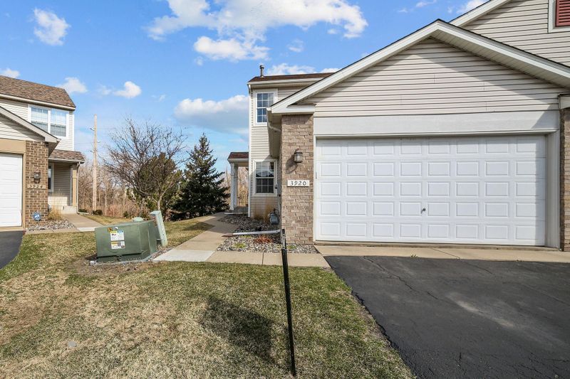 3920 Everest N, Plymouth, MN 55446