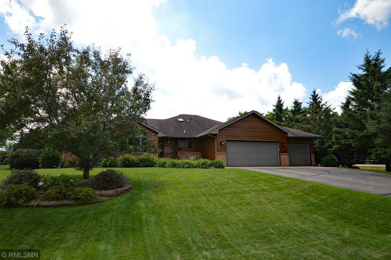2830 23rd St S, Saint Cloud, MN 56301