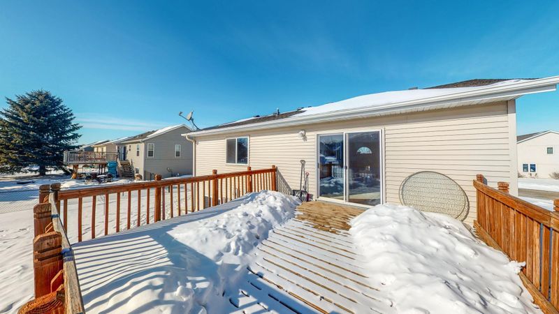 1304 5th St NW, Kasson, MN 55944