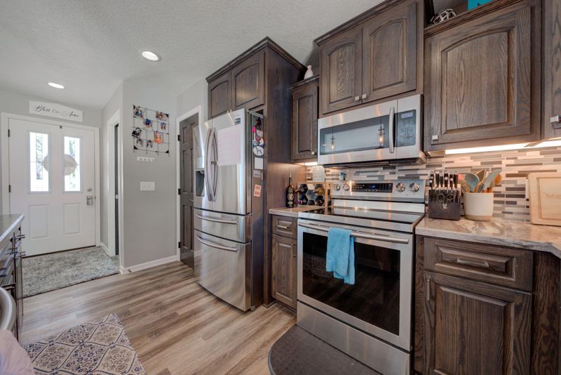 209 Pettit Ave SE, Watertown, MN 55388