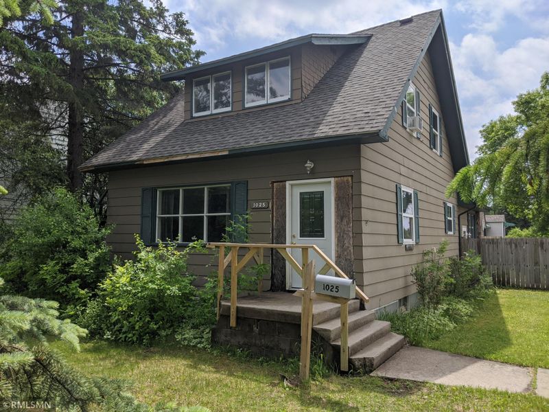 1025 Riverside Dr, International Falls, MN 56649