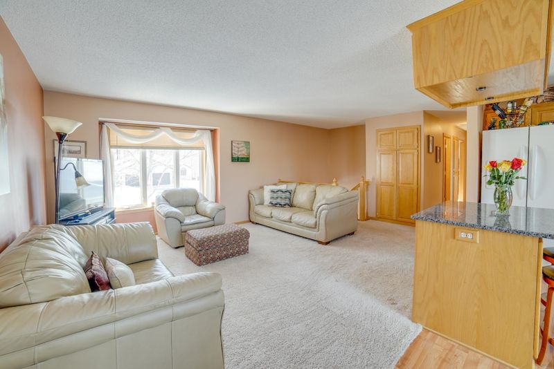 805 W 7th Street Cir, Rush City, MN 55069