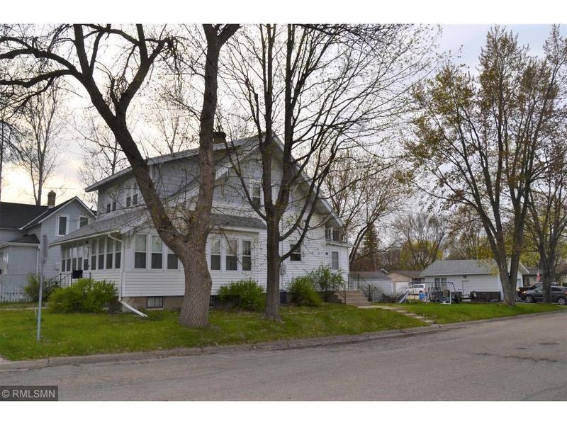 211 Elm Ave SE, Montgomery, MN 56069