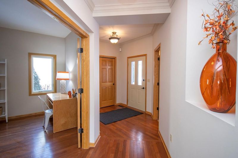 8845 Coffman Pa, Inver Grove Heights, MN 55076