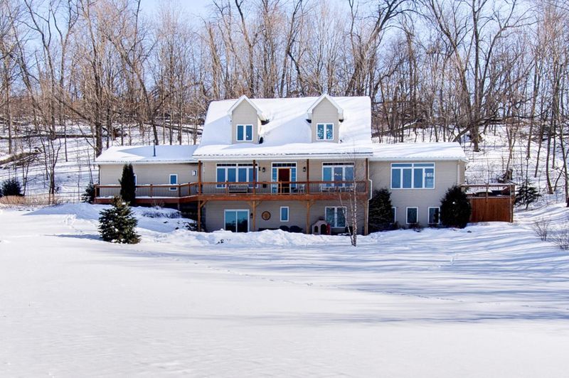 12123 Cannon City Blvd, Northfield, MN 55057
