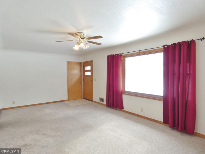 103 Chandler St E, Arlington, MN 55307