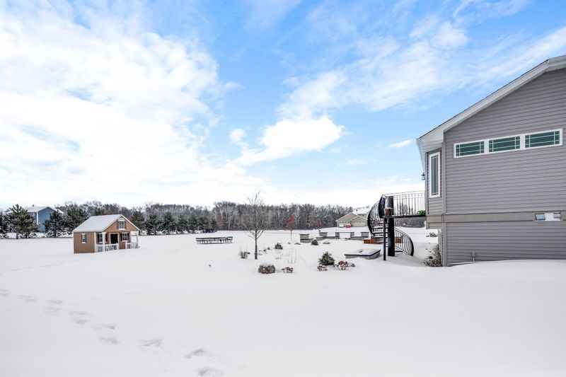 8633 123rd Ave SE, Becker, MN 55308