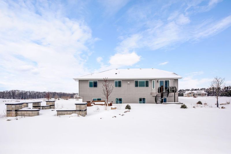 8633 123rd Ave SE, Becker, MN 55308