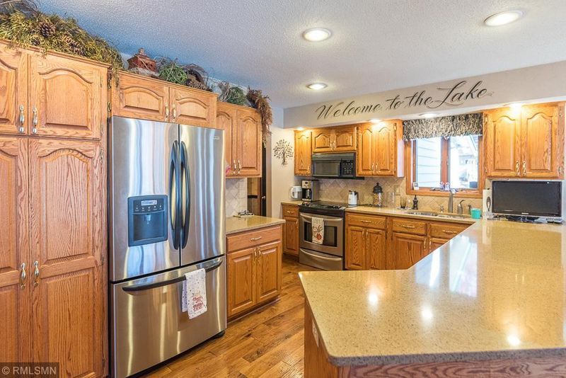 25652 Roy Ln, Nisswa, MN 56468