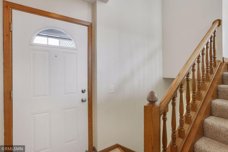 4323 Fox Ridge Rd, Eagan, MN 55122