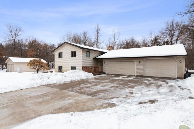 2506 149th Ave NE, Ham Lake, MN 55304