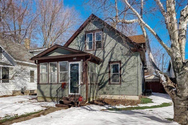 3449 34th Ave S, Minneapolis, MN 55406