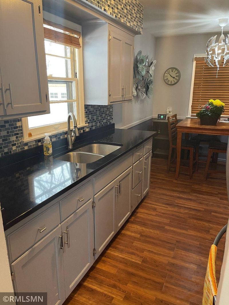 4507 71st Ave N, Brooklyn Center, MN 55429