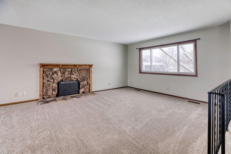 11945 Grouse St NW, Coon Rapids, MN 55448