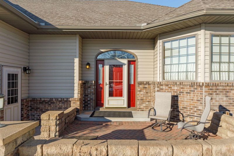 1206 Eagle Ridge Trl, Stillwater, MN 55082