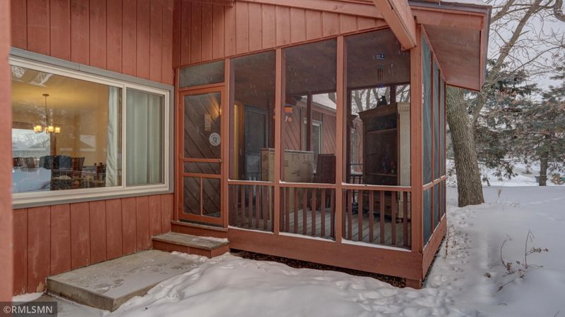 17630 Jaguar Pa, Lakeville, MN 55044
